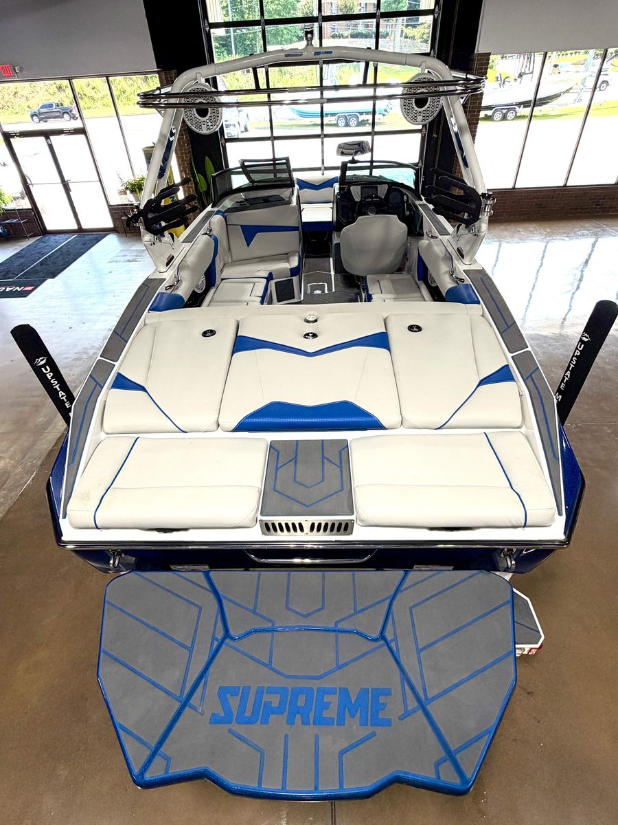 2022 Supreme S220, photo 14 of 18